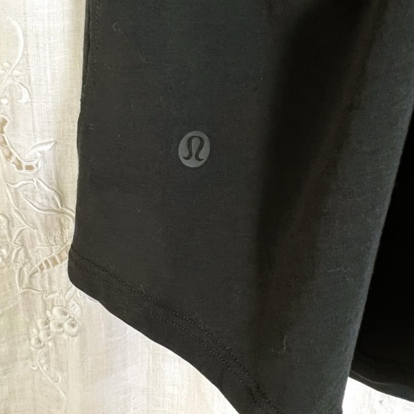 🌻Lululemon Classic Racerback Strappy Scoop Host Pick - Picture 9 of 11